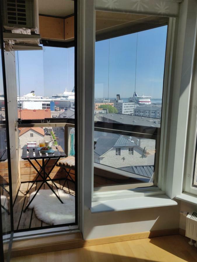 Lootsi Apartment With Sauna, Next To Old Town, City Center, Port タリン エクステリア 写真